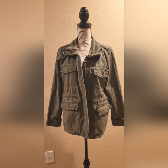 Madewell Jackets & Blazers - MADEWELL EUC ARMY GREEN JACKET